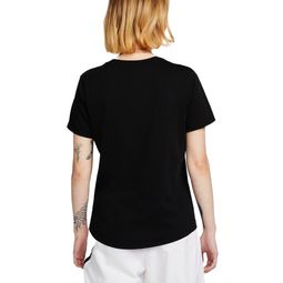 Remera Nike Club Essentials